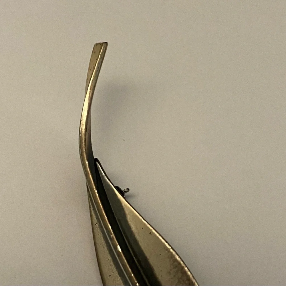 Vintage 925 Sterling Silver and Black Feather Leaf Brooch Pin Pendant - Picture 7 of 8